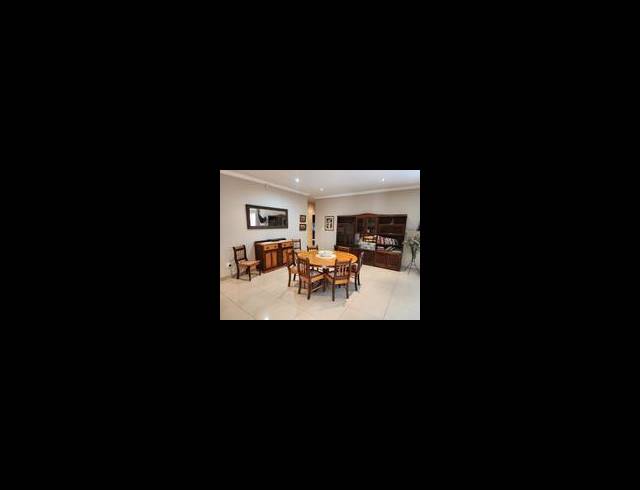 3 BEDROOM HOUSE FOR SALE IN NEW REDRUTH